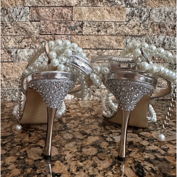 MACH & MACH Diamond of Elizabeth Imitation Pearl Pointed Toe Pumps - Picture 7 of 10